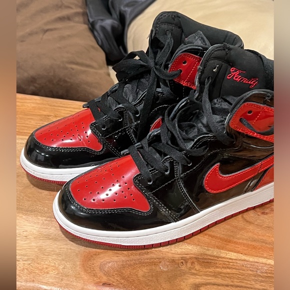 2021 Air Jordan 1 Retro High OG 'Patent Bred - Picture 5 of 6